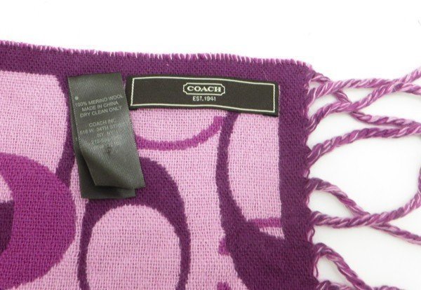 Coach   經典款 LOGO  羊毛  圍巾  ， 保證真品   超級特價便宜賣