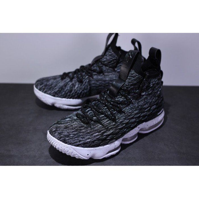 Nike LeBron 15 男 籃球鞋 雪花 灰 氣墊 897649 002 灰燼 zoom 編織