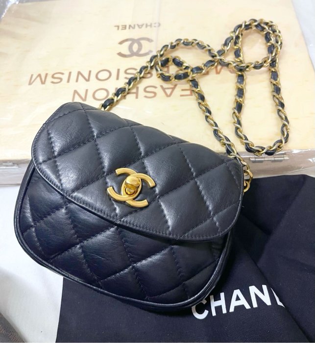 22弄 Chanel vintage 16.5cm 斜背/腰包 兩用 羊皮 金鏈 小廢包 小豬包 元寶包 腰包 小包