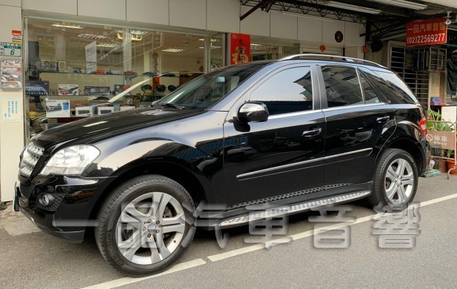 Mercedes-Benz ML W164 GL X164 專用9吋安卓主機.正版導航.網路電視 ML320 ML350