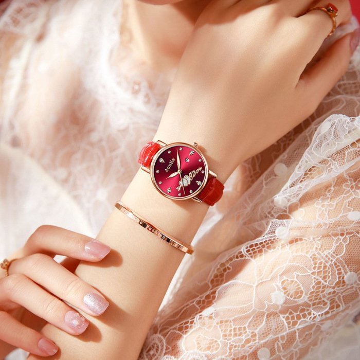 女士手錶品牌手表一箭穿心情人節熱銷防水石英表