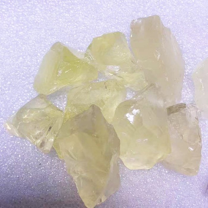 批發天然水晶原石碎石紫水晶粉晶打孔DIY掛件吊墜男女款水晶飾品