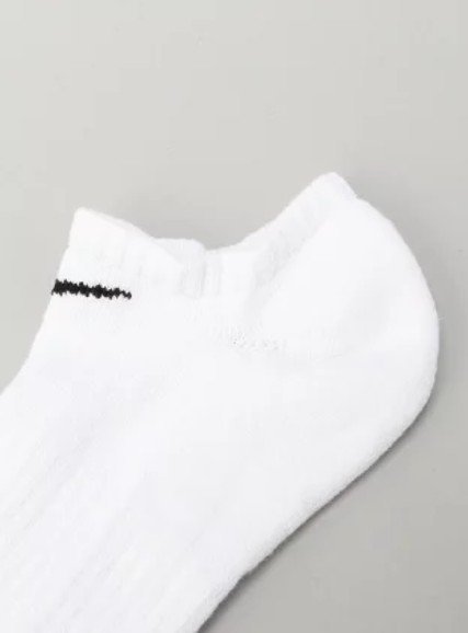 【Simple Shop】現貨NIKE LOGO裸襪 NIKE裸襪 短襪 隱形襪 薄款 運動短襪 單雙 SX7678