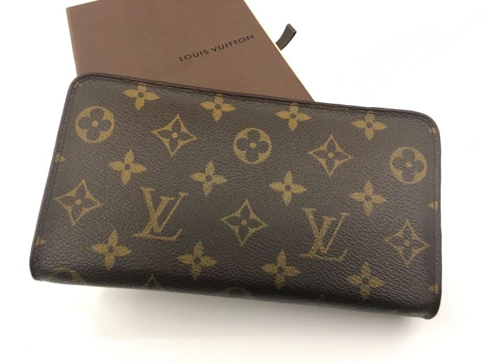 LV 100%正品LOUIS VUITTON 經典不敗Monogram 發財包拉鍊有正常使用痕跡