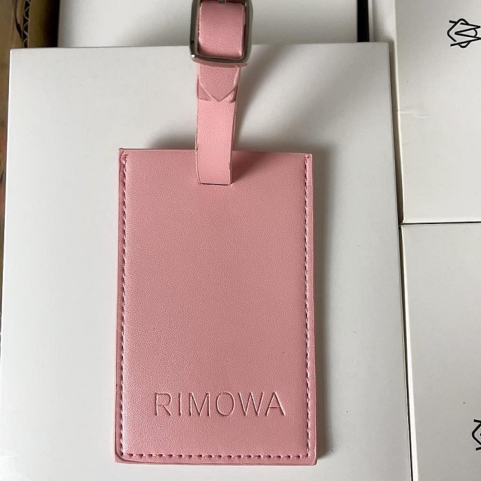 小Z代購#適用於日默瓦行李牌RIMOWA登機牌彩色皮吊牌個性標示牌防丟行李牌