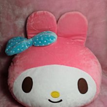 ♥小花花日本精品♥ Hello Kitty 超卡哇伊粉紅美樂蒂立體臉頭造型靠墊