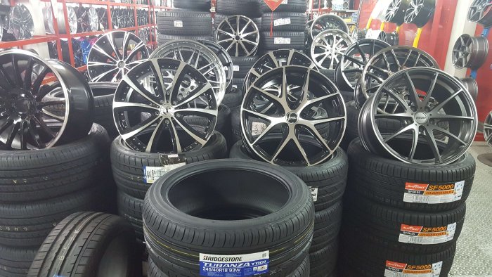 +超鑫輪胎鋁圈+ 登祿普 DUNLOP SP SPORT MAXX 050+ 215/45-17