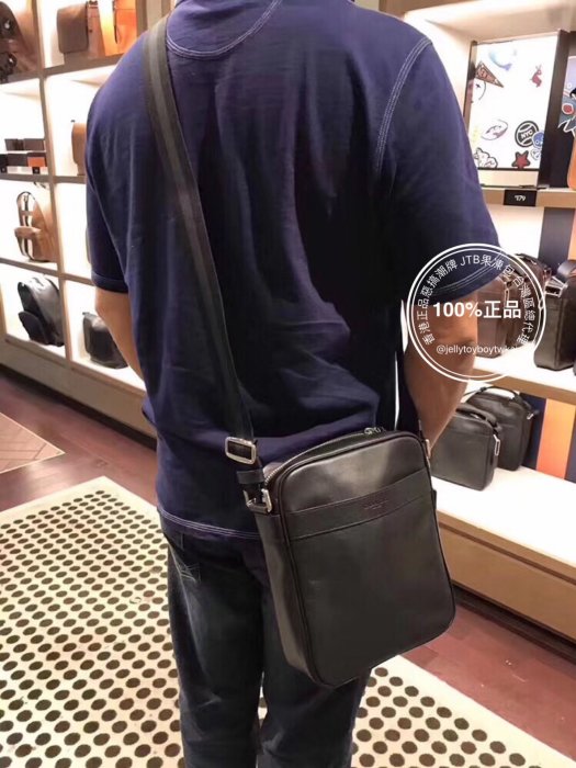 折扣款 全新正品 COACH 54782 藍黑色 全皮純色款 GRAHAM CROSSBODY 經典 郵差包 斜背包