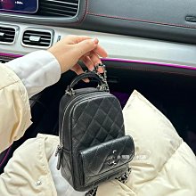 現貨 全新 24p 最新款香奈兒 Chanel mini 後背包 可改肩背