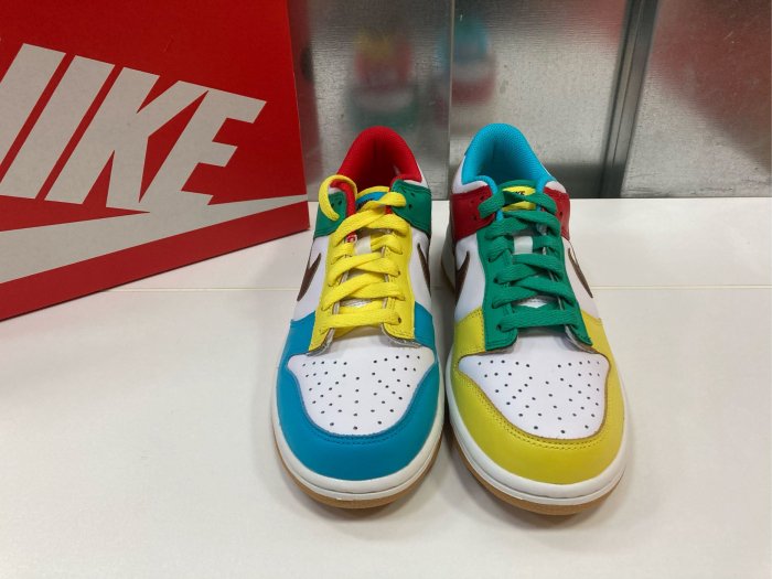 Nike Dunk Low SE GS Free 99 CZ2496-100 白彩現貨7Y (25cm) | Yahoo