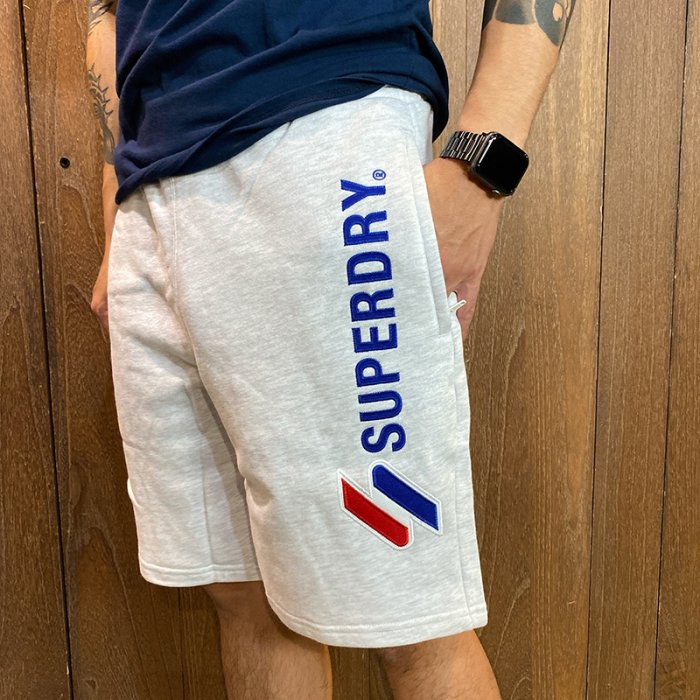 美國百分百【全新真品】Superdry 短褲 極度乾燥 褲子 短棉褲 休閒褲 鬆緊褲 男 黑色 米白 BQ50