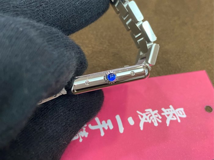 ☆最愛二手精品☆ CARTIER TANK SOLO卡地亞坦克銀色不銹鋼長方型羅馬數字錶盤石英錶腕錶手錶 C1861 MUST