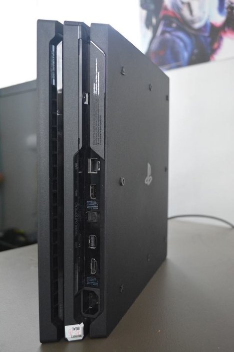 PS4 PRO主機 1TB 極致黑/冰河白 支援4K畫質 7XXX型號 直購價5500元 桃園《蝦米小鋪》