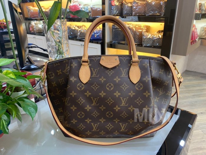 ::MINI名牌精品店:: LV M48814 TURENNE MM 老花 圓弧 手提 肩背 斜背 三用包 9成新