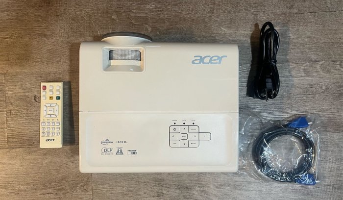 ACER S1213Hne超短焦投影機 3000流明 支援3D藍光 高對比 XGA解析 HDMI 玩SWITCH投影流暢