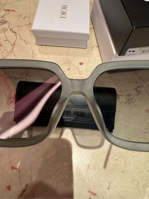 Dior迪奧2023年款墨鏡