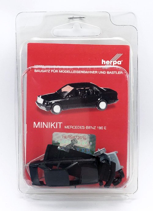 【秉田屋】現貨 Herpa Mercedes Benz 賓士 190 E 190E W201 黑 套件 1/87