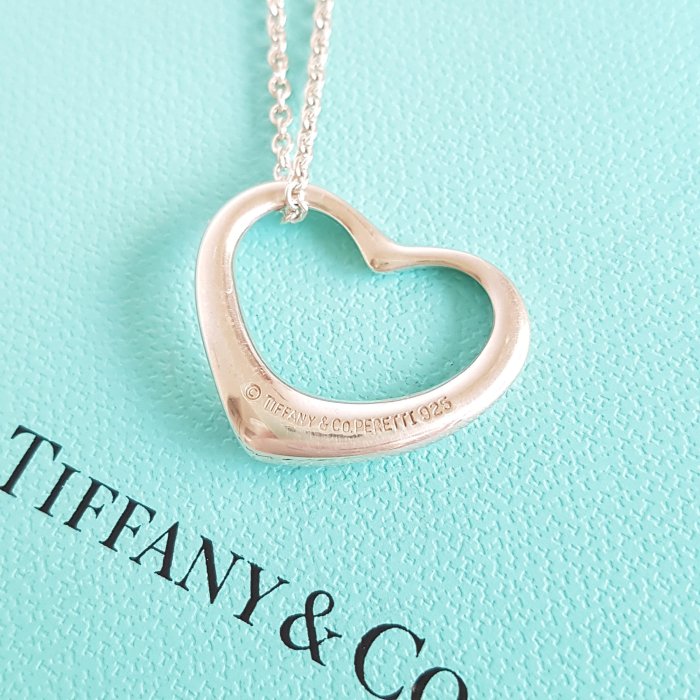 TIFFANY & CO. 愛心項鍊  PERETTI 純銀 925   ( M號 ) 附原廠防塵袋， 保證真品  超級特價便宜賣