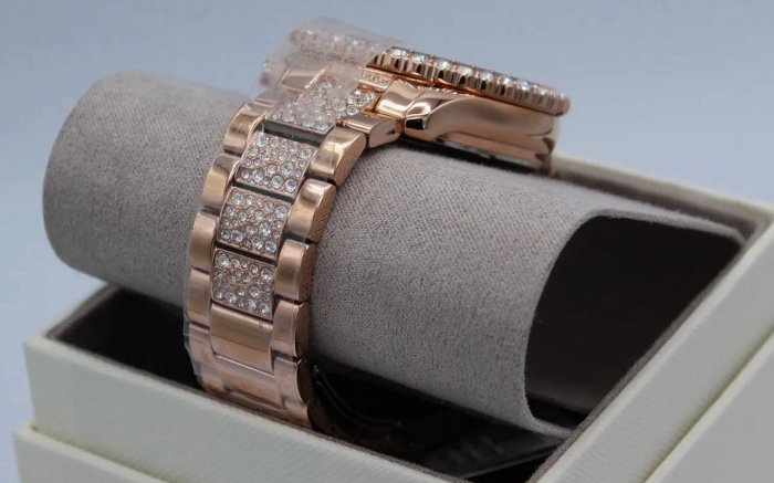MICHAEL KORS Layton 密鑲水晶鑽錶盤 玫瑰金色不鏽鋼錶帶 石英 三眼計時 女士手錶 MK7285
