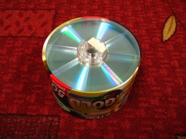 國內大廠錸德製，TDK 80MIN GOLD CD-R 頂級深水藍片，燒錄音樂專用，絕版精品，現貨特價