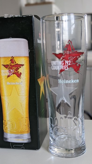 阿姆斯特丹 海尼根博物館購入 Heineken海尼根 啤酒杯 五芒星商標 經典啤酒杯 250ML (2只一起賣)