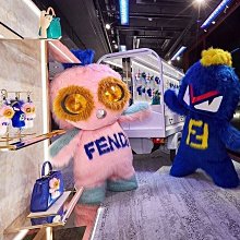 Fendi Fur Monster Charm 貂毛摩摩吊飾 藍/黃髮