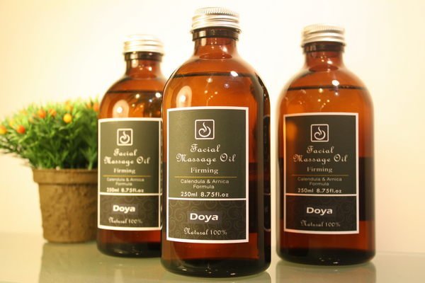 《Doya朵漾香氛館》修修臉-緊緻 臉部按摩精油 250ml