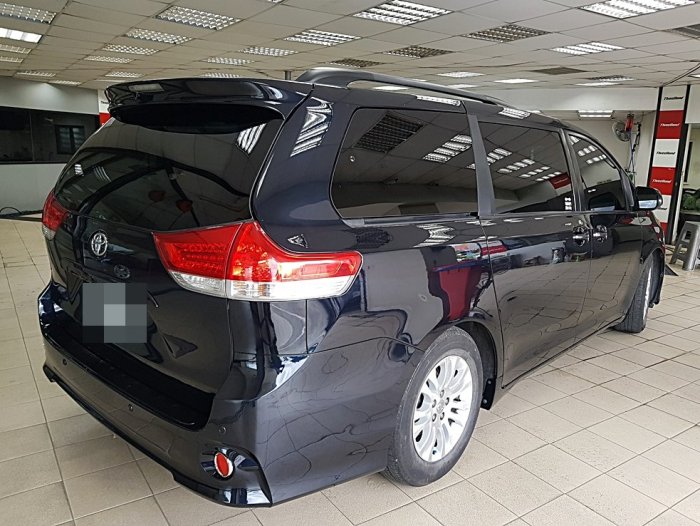 艾仕得Cromax 668S MS中固金油 全車烤漆 改顏色 TOYOTA SIENNA　顏色：深藍珍珠(416)