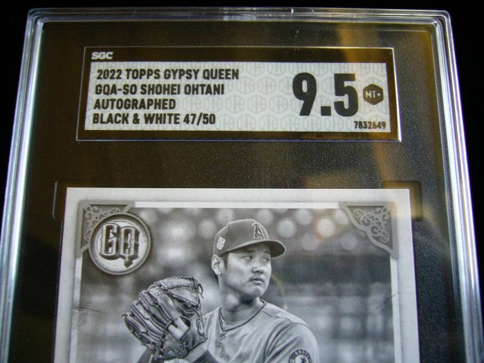 大谷翔平極品限量50張復古樣式卡面簽名黑白平行卡2022 Topps Gypsy