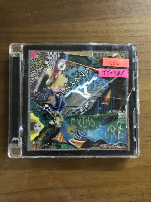 *還有唱片三館*KLAXONS / MYTHS OF THE NEAR 二手 YY0789 (殼破.需競標)