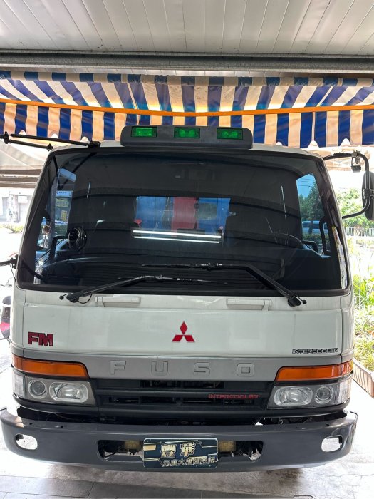 南投草屯（豐華汽車大樓隔熱紙）FUSO 11噸大貨車側窗含小側窗+后檔Car Life T800「含拆紙」