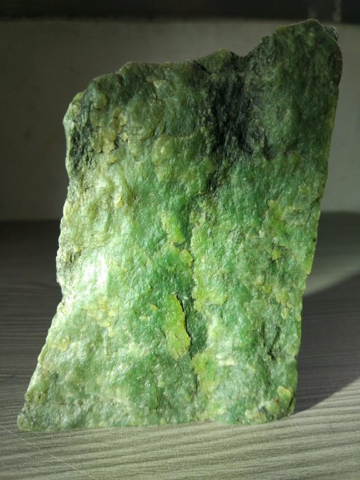 精品和闐玉碧玉陽綠色原石下角料 天然碧玉原石擺件料 標本學習4544