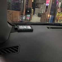 新店【阿勇的店】APP HUD 抬頭顯示器 第四代 OBD2  電腦插座OBD2車速/轉速/超速警示/水溫/電壓/油耗