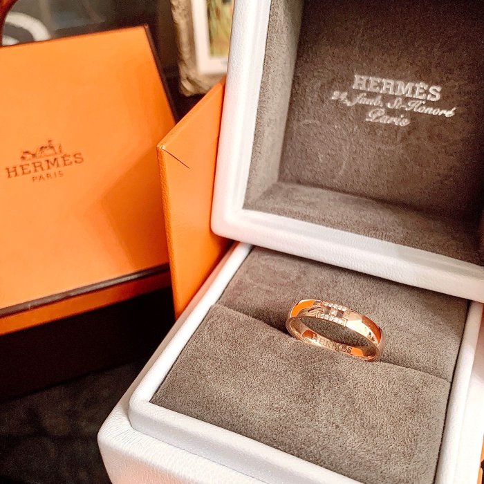 法國專櫃精品名牌 Hermès 愛馬仕 玫瑰金 正18K 750  經典品牌H真鑽石 戒指 HERMES 鑽戒 稀有限定