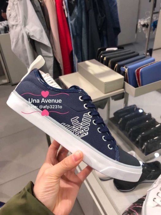 Una Avenue 巴黎代購 * #Armani 女款帆布鞋