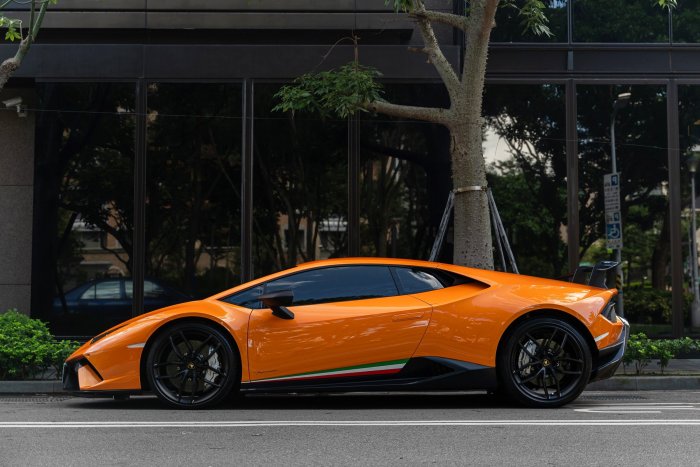 【凱爾車業】2019 Lamborghini Huracan LP640 賽道版