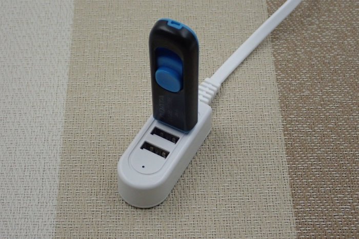 現貨 USB分線器 USB充電線充電 三孔充電線 USB充電線 三孔充