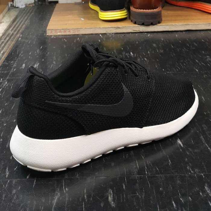 NIKE ROSHE ONE RUN 黑色 白色 全黑 白底 黑勾 網布 編織 慢跑鞋 511881-010 有女段