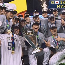 貳拾肆棒球--2023WBC世界棒球經典賽侍JAPAN 日本冠軍賽後穿著灑香檳用紀念TEE