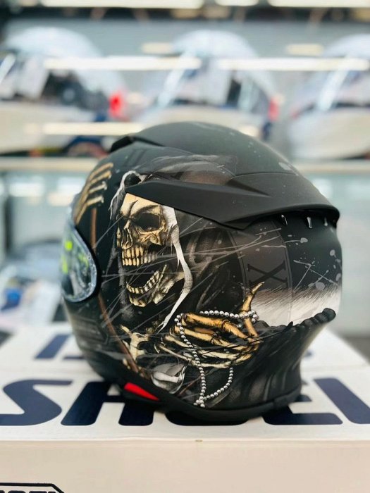 shoei z8 死神浮士德