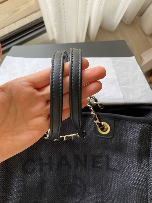 Chanel tote bag 大款沙灘包-黑灰色極難買的美包