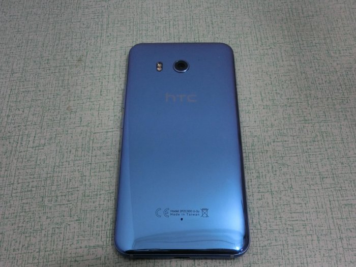 HTC U11 U-3U 64G 高通835 5.5吋 功能正常 螢幕裂 請看說明