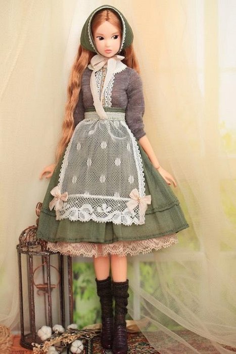 stb special toy box momoko bly