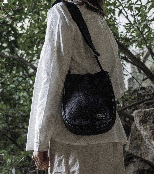 日本吉田PORTER CISCO SHOULDER BAG (L) 側背包120-03307。太陽選物社