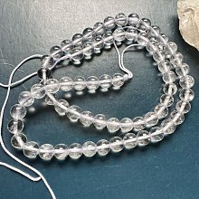 優質天然- 天然冰裂紋 白水晶 圓珠6-6.2mm（40公分半成品）手珠手鍊DIY串珠隔珠配珠•點點水晶•
