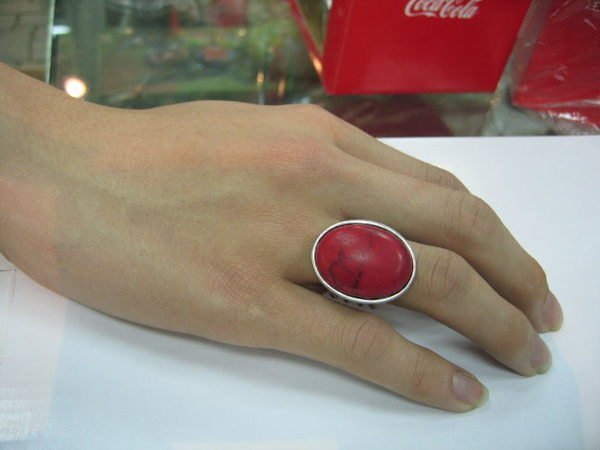 【飾界美~殺很大】歐美品牌高質感古銀高貴紅造型戒指~僅此一只現貨一元起標