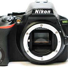 【台南橙市3C】Nikon D5600 APS-C 單機身 二手單眼 快門次數：206xx 次 #86497