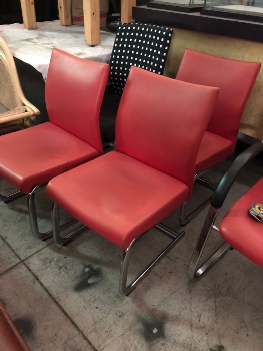 鑫高雄駿喨二手貨家具(全台買賣)---辦公椅  電腦椅  皮製辦公椅  事務椅