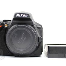 【高雄青蘋果3C】Nikon D5600 單機身 APS-C 單眼相機 快門數約:8XX張 二手相機#88701