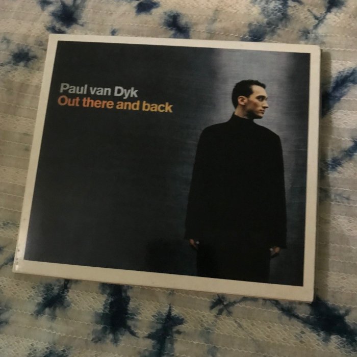 春庄生活美學小舖~2手2CD     PAUL VAN DYK /OUT THERE AND BACK 雙CD版